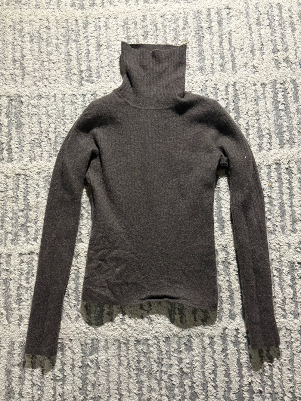 Ply Cashmere 100% cashmere long sleeve taupe brown turtleneck sweater size S